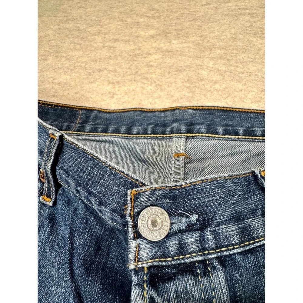 Levis 501‎ Straight Fit Jeans Mens 36x32 Blue Whiskering Denim Cotton Button Fly
